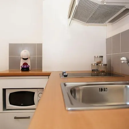 Apartman 301 - Confort Au Coeur De 5