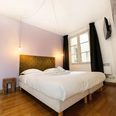 301 - Confort Au Coeur De 5 * Párizs