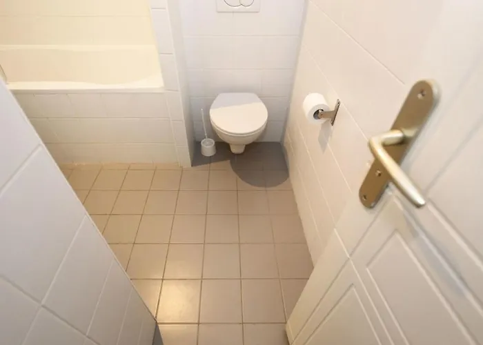 301 - Confort Au Coeur De 5 *