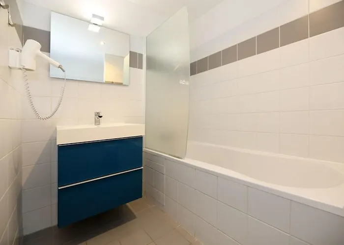 301 - Confort Au Coeur De 5 Apartamento *